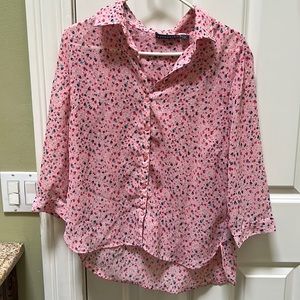 Floral button down 🌸